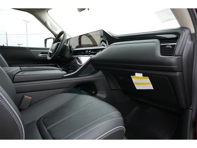 2025 INFINITI QX80 Sensory 4WD