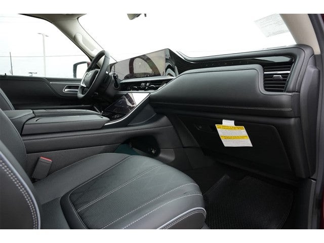 2025 INFINITI QX80 Sensory 4WD