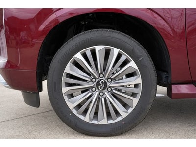 2025 INFINITI QX80 Sensory 4WD