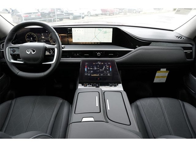 2025 INFINITI QX80 Sensory 4WD