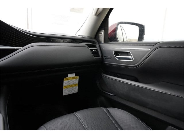 2025 INFINITI QX80 Sensory 4WD