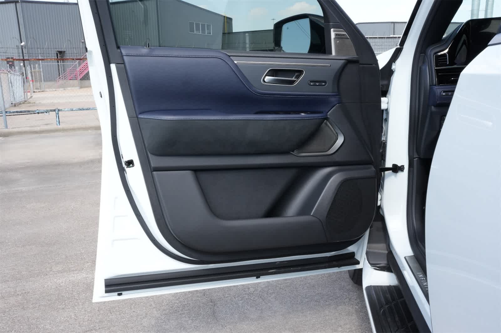 2026 INFINITI QX80 SPORT