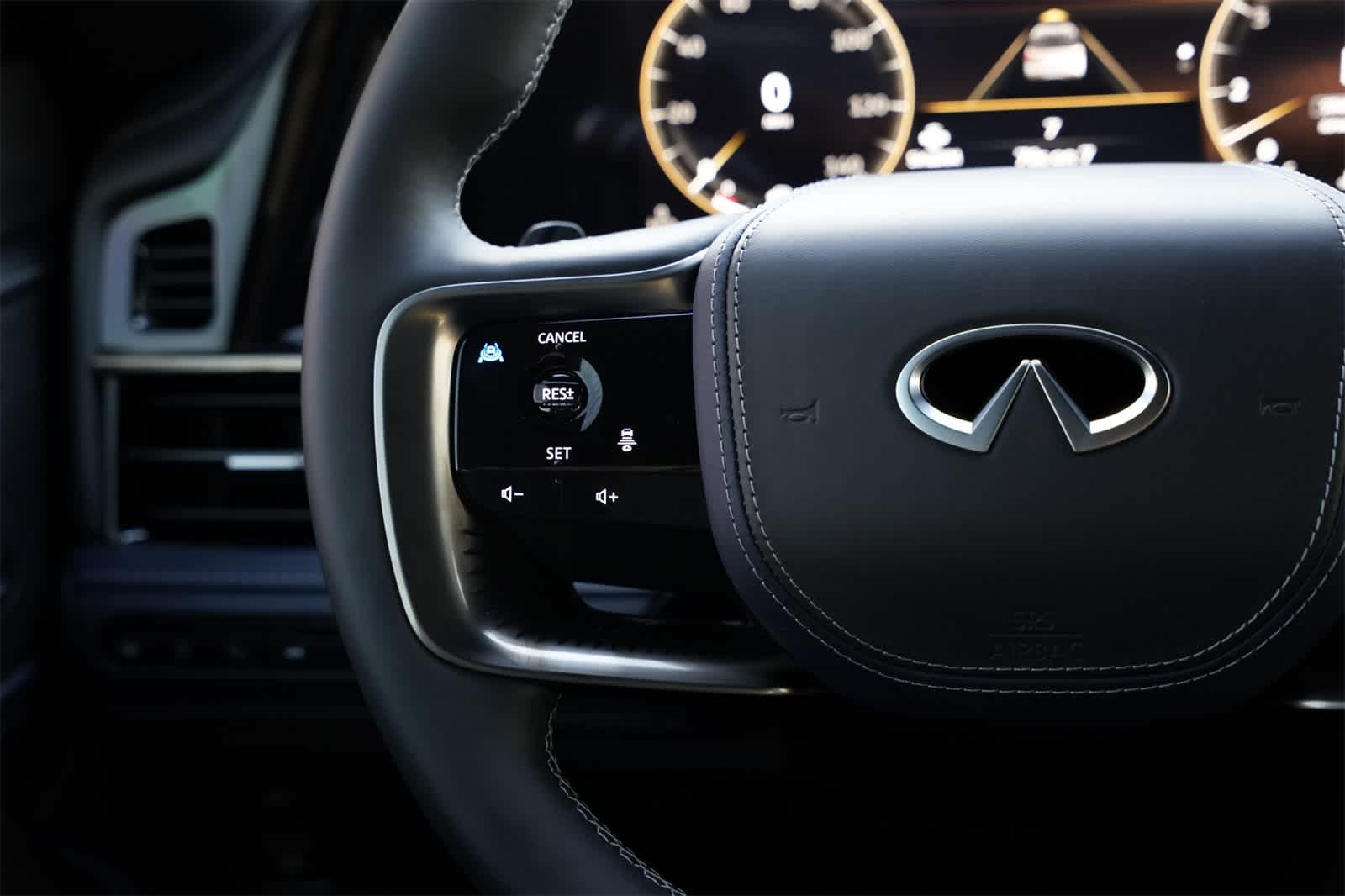 2026 INFINITI QX80 SPORT