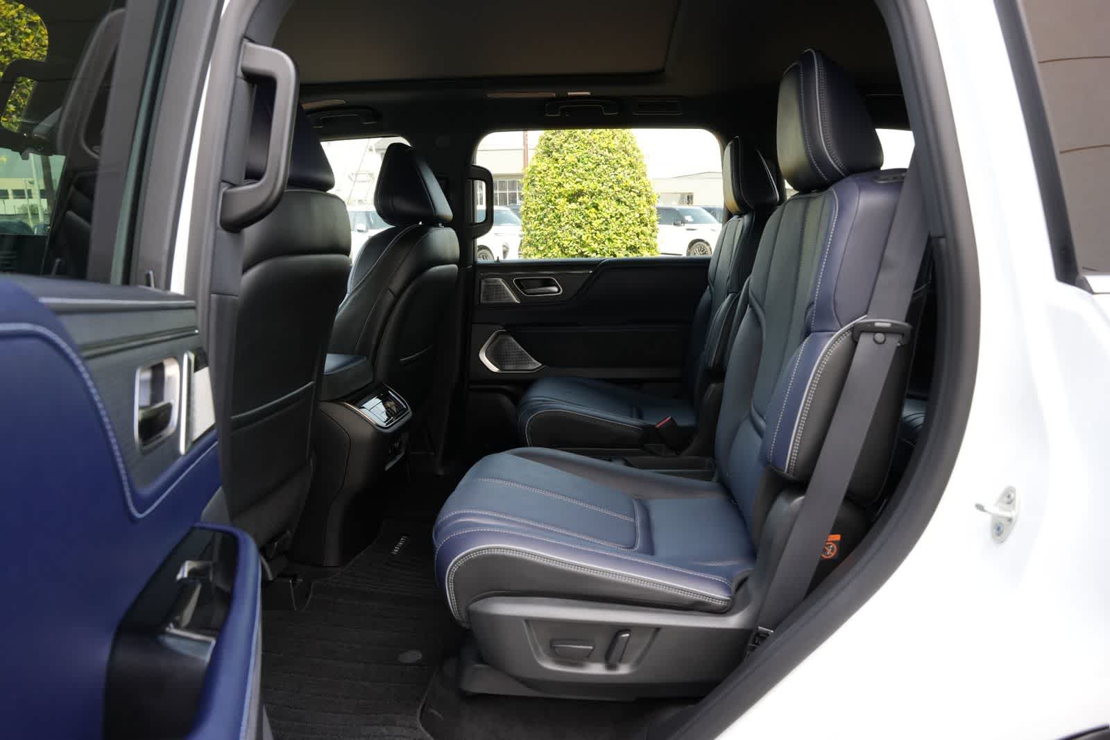 2026 INFINITI QX80 SPORT