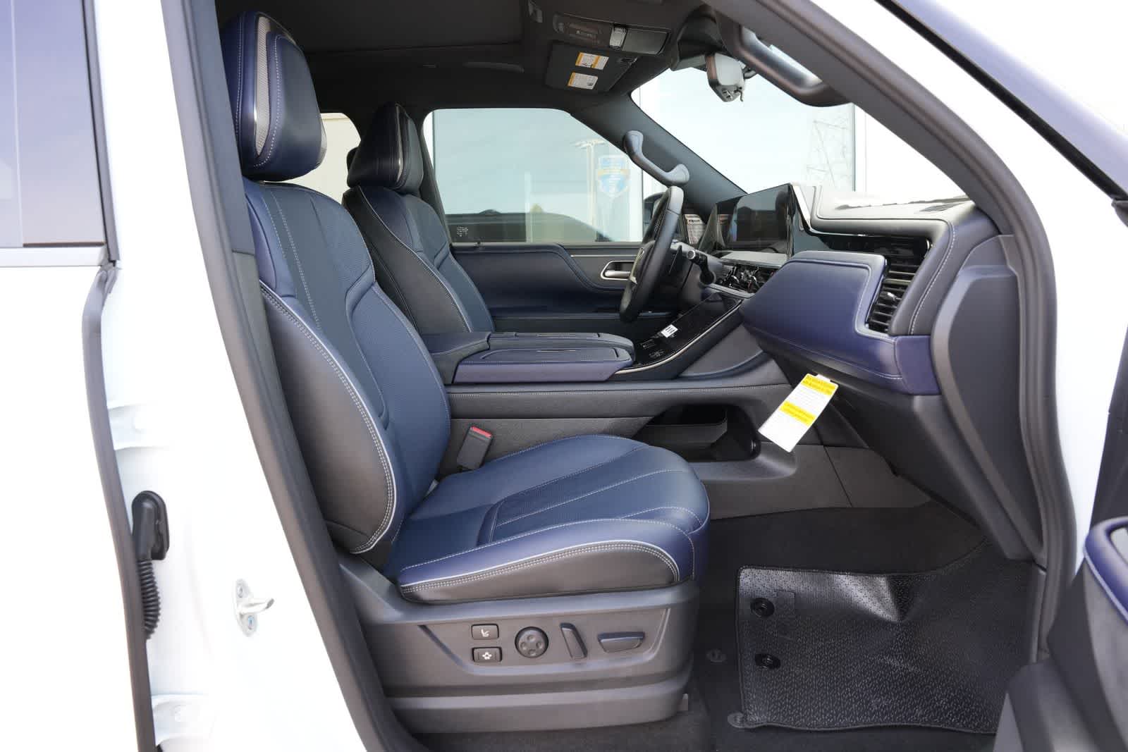 2026 INFINITI QX80 SPORT