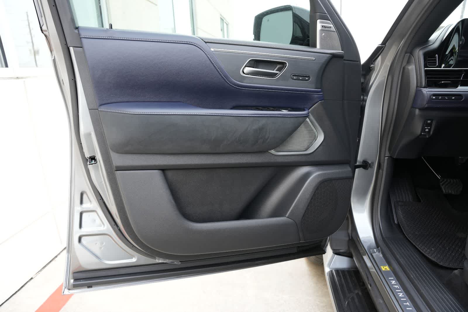 2026 INFINITI QX80 SPORT