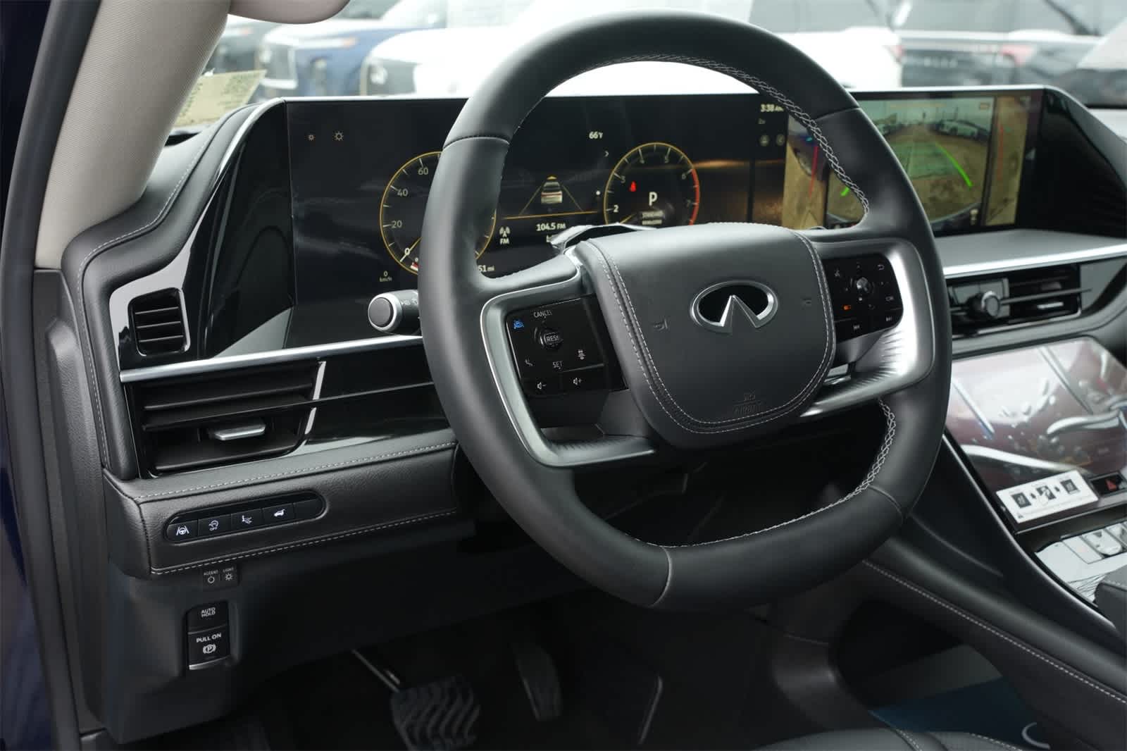 2025 INFINITI QX80 Sensory 4WD
