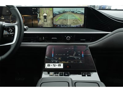 2025 INFINITI QX80 Sensory 4WD