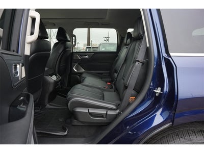 2025 INFINITI QX80 Sensory 4WD