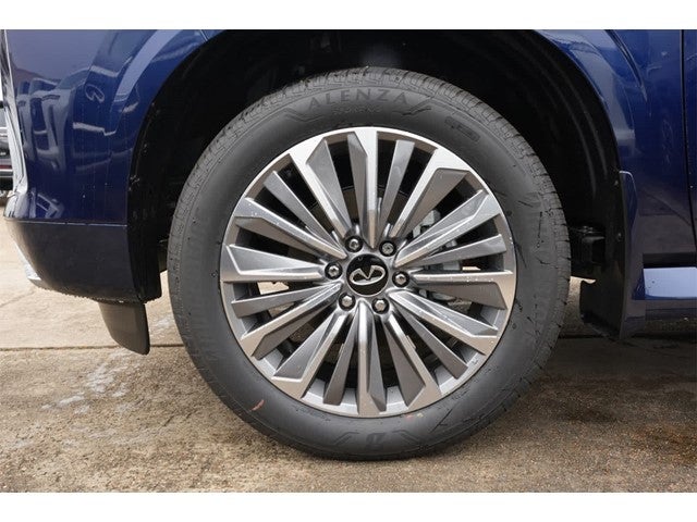 2025 INFINITI QX80 Sensory 4WD