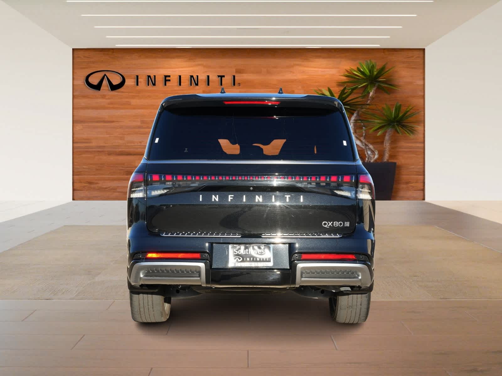 2025 INFINITI QX80 Sensory 4WD
