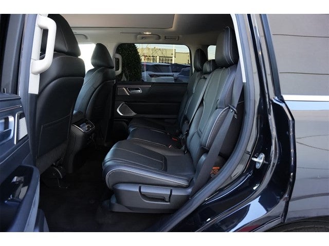 2025 INFINITI QX80 Sensory 4WD