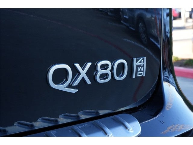 2025 INFINITI QX80 Sensory 4WD