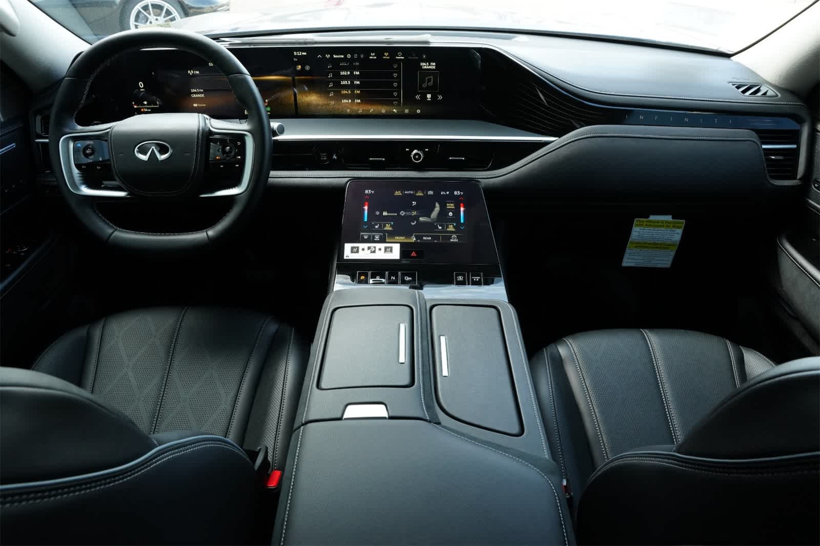 2025 INFINITI QX80 Sensory 4WD