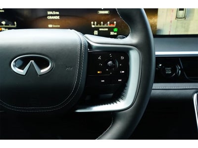 2025 INFINITI QX80 Sensory 4WD