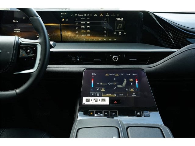 2025 INFINITI QX80 Sensory 4WD