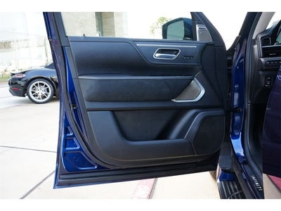 2025 INFINITI QX80 Sensory 4WD