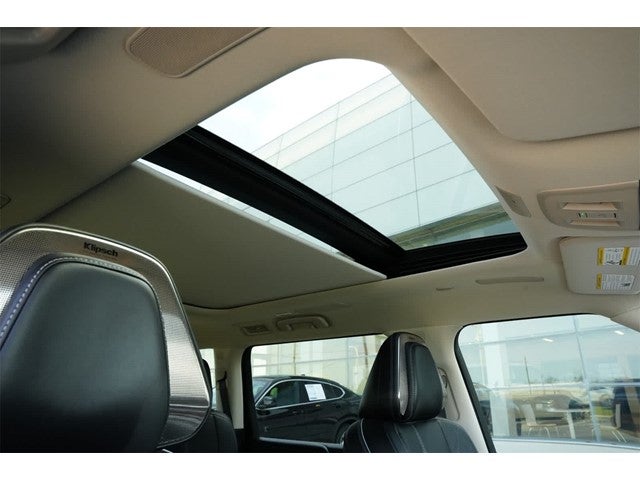 2025 INFINITI QX80 Sensory 4WD