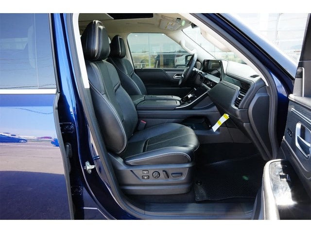 2025 INFINITI QX80 Sensory 4WD