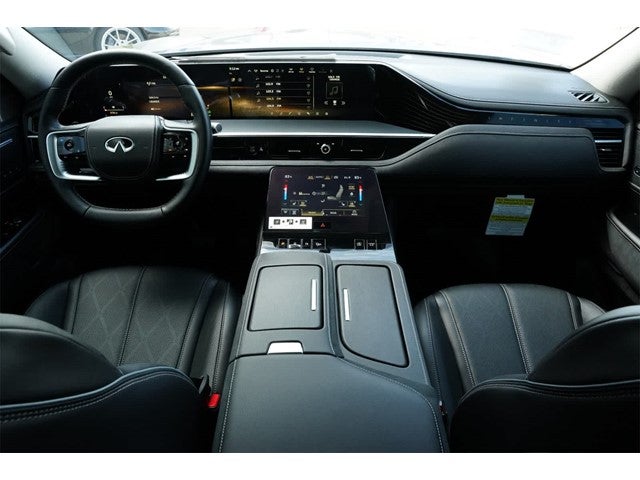 2025 INFINITI QX80 Sensory 4WD