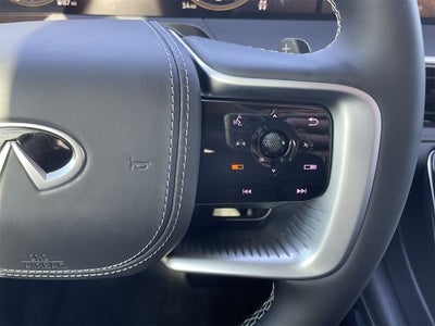 2025 INFINITI QX80 Sensory 4WD