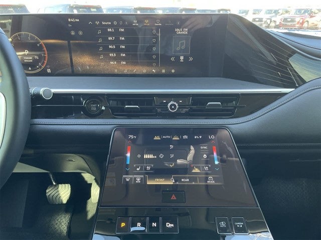 2025 INFINITI QX80 Sensory 4WD