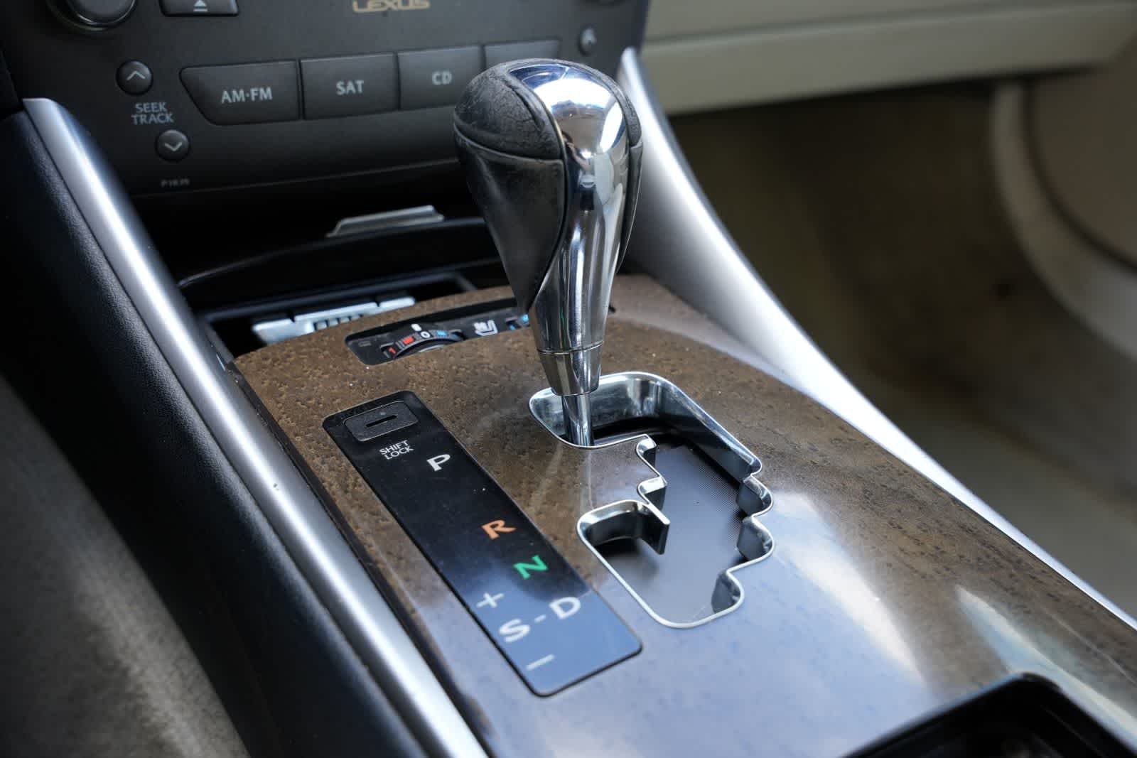 2010 Lexus IS 250C 2dr Conv Auto