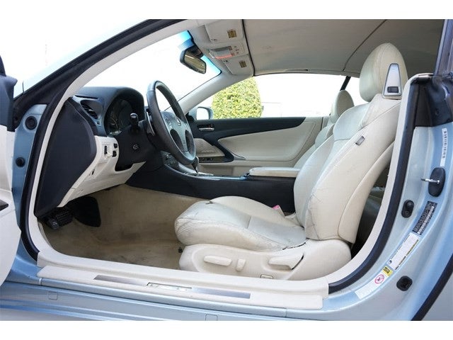 2010 Lexus IS 250C 2dr Conv Auto