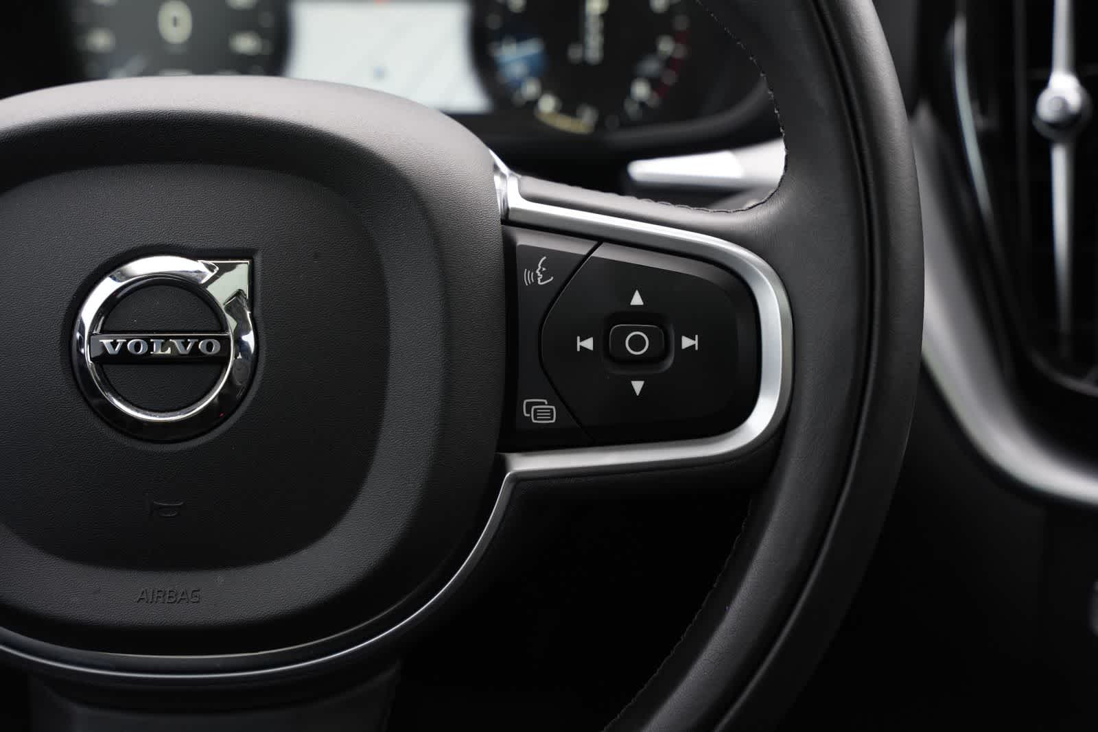 2018 Volvo XC60 Momentum