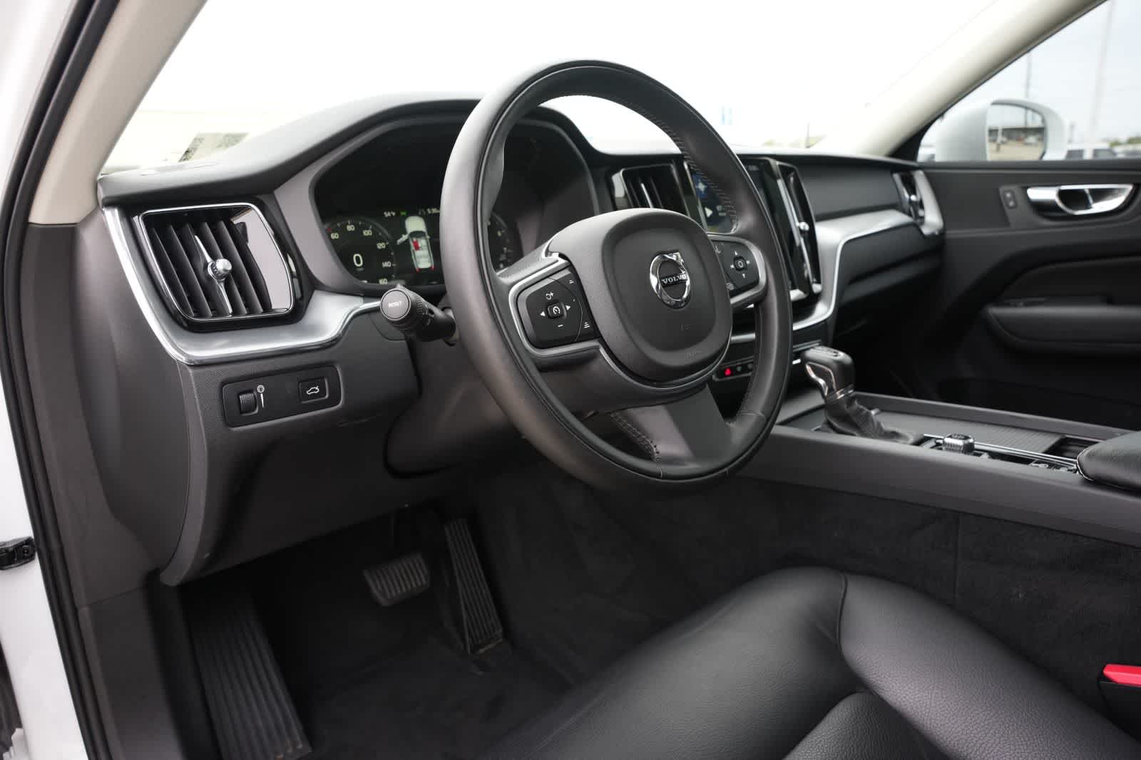 2018 Volvo XC60 Momentum