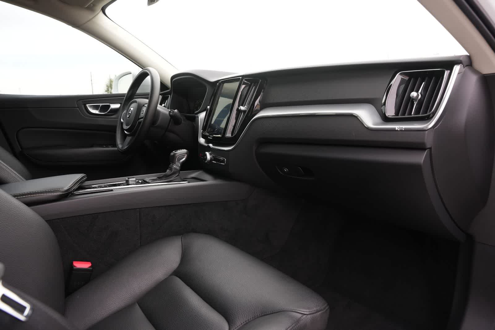 2018 Volvo XC60 Momentum