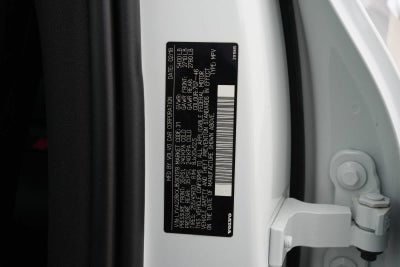 2018 Volvo XC60 Momentum