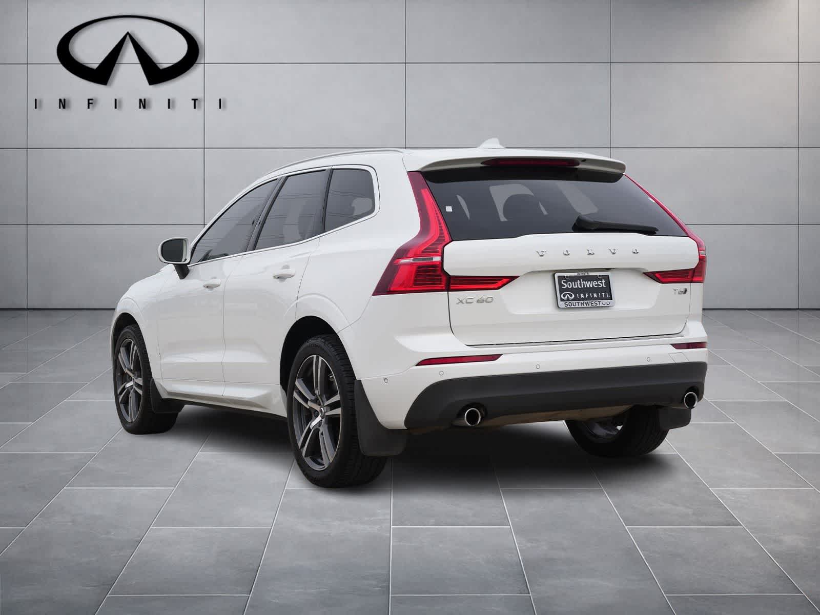 2018 Volvo XC60 Momentum