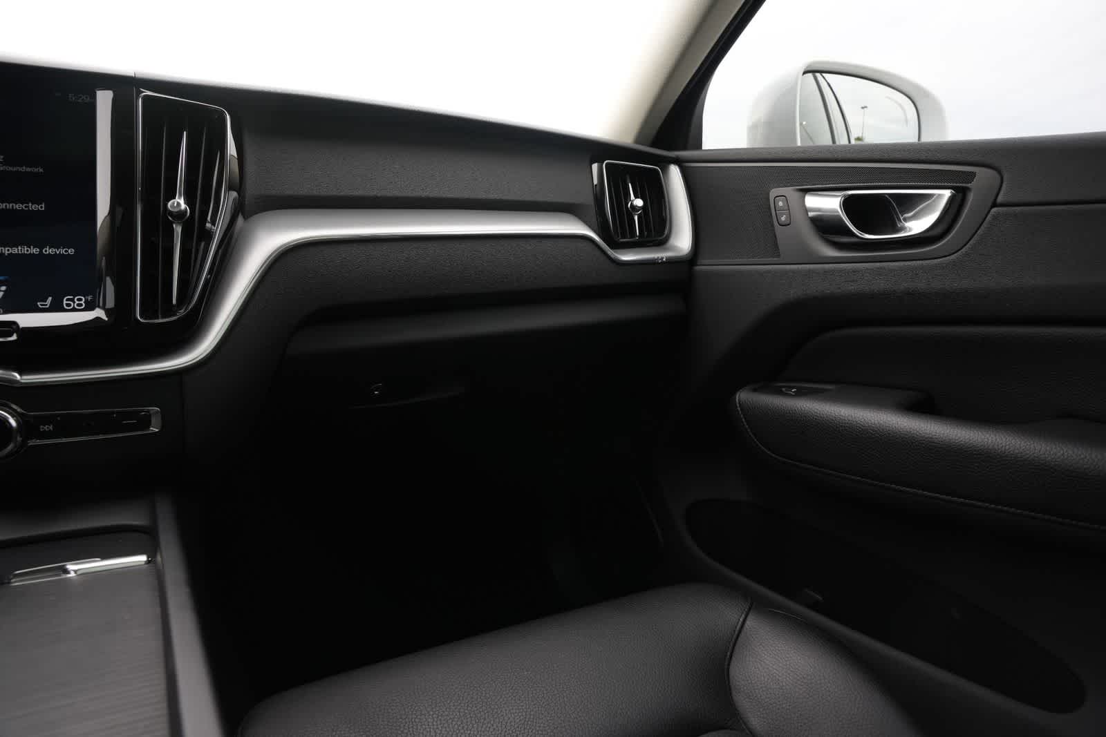 2018 Volvo XC60 Momentum