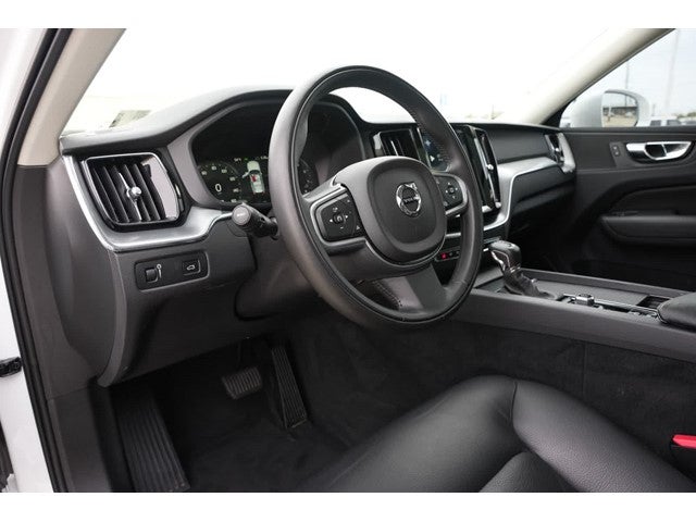 2018 Volvo XC60 Momentum