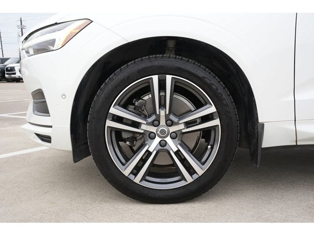 2018 Volvo XC60 Momentum