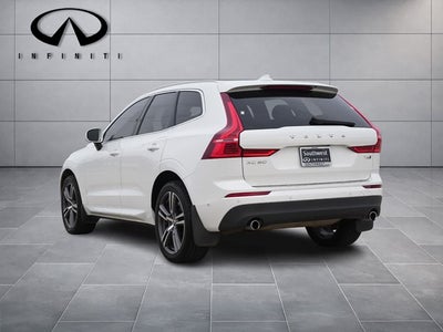 2018 Volvo XC60 Momentum
