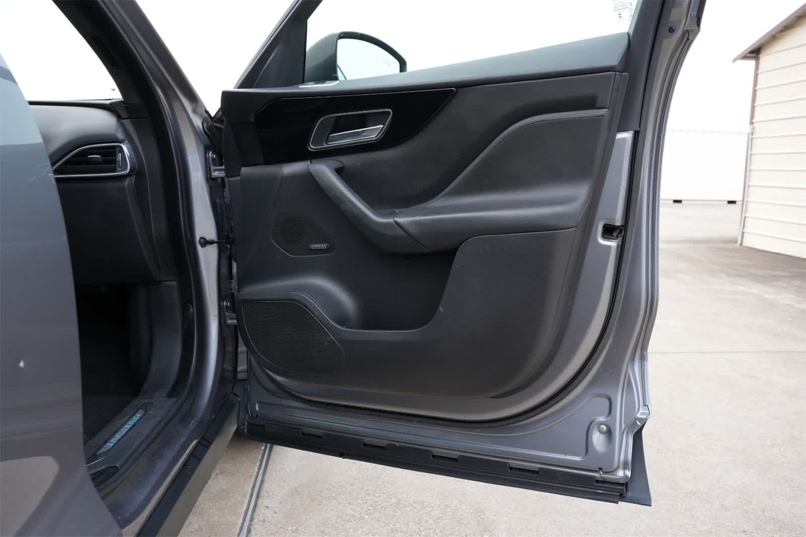 2020 Jaguar F-PACE 30t Premium