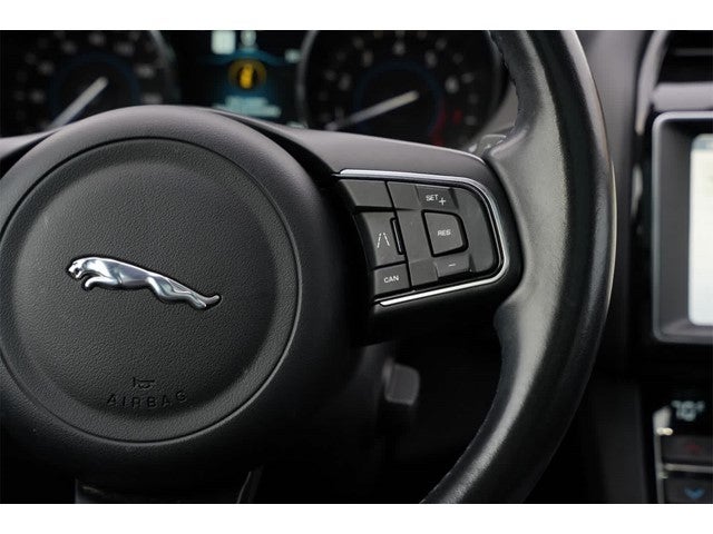 2020 Jaguar F-PACE 30t Premium