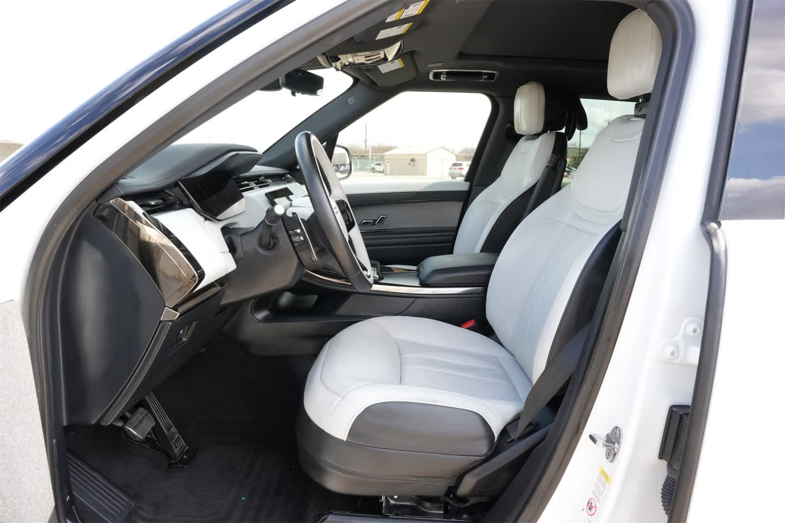 2025 Land Rover Range Rover Sport Dynamic SE