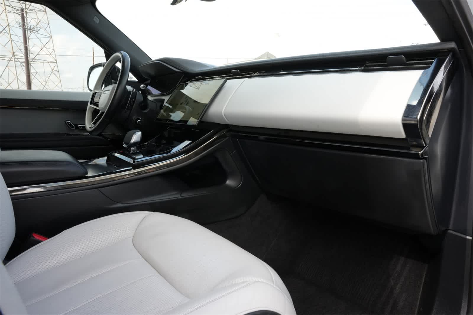 2025 Land Rover Range Rover Sport Dynamic SE