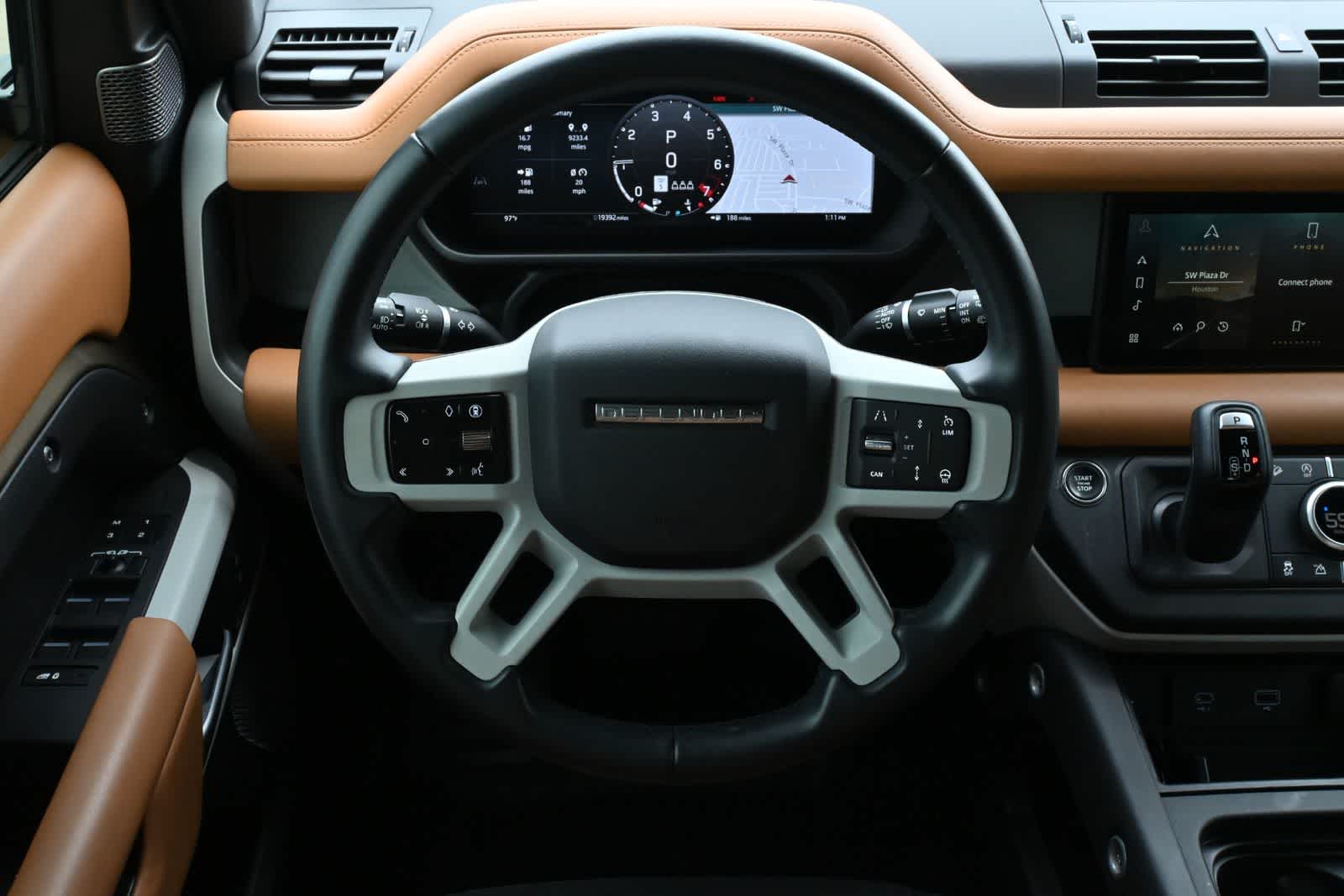 2024 Land Rover Defender X-Dynamic SE