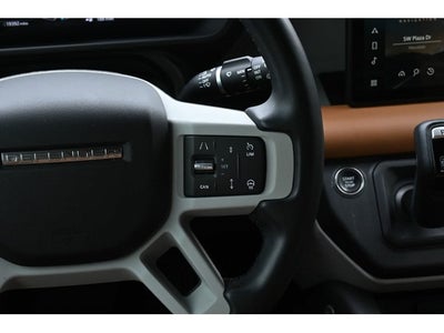 2024 Land Rover Defender X-Dynamic SE
