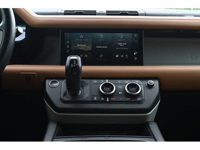2024 Land Rover Defender X-Dynamic SE