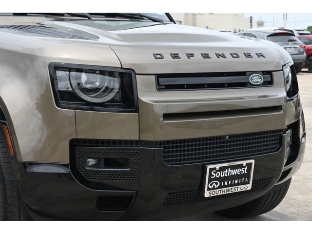 2024 Land Rover Defender X-Dynamic SE