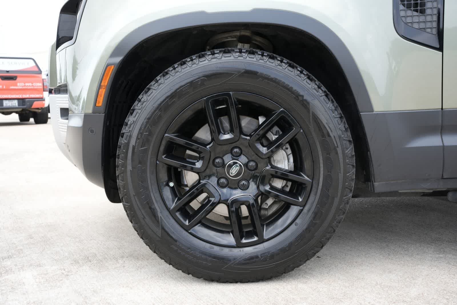 2024 Land Rover Defender S