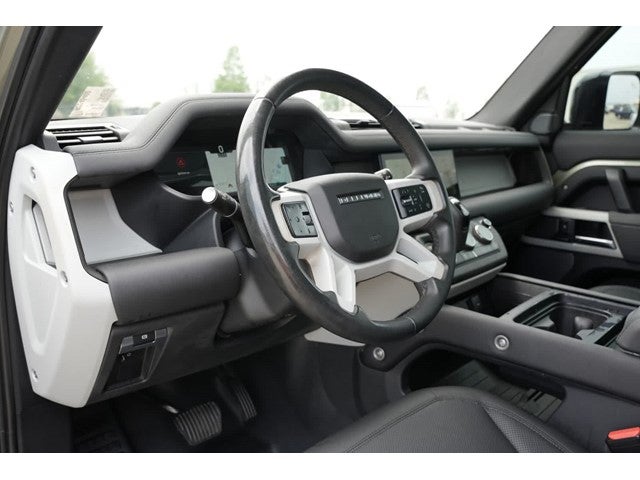 2024 Land Rover Defender S