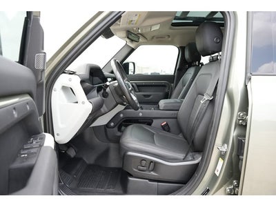 2024 Land Rover Defender S