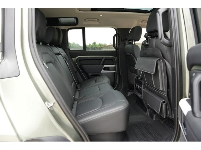 2024 Land Rover Defender S
