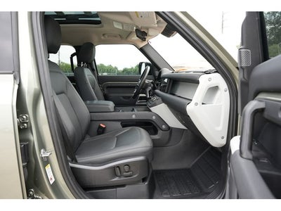 2024 Land Rover Defender S